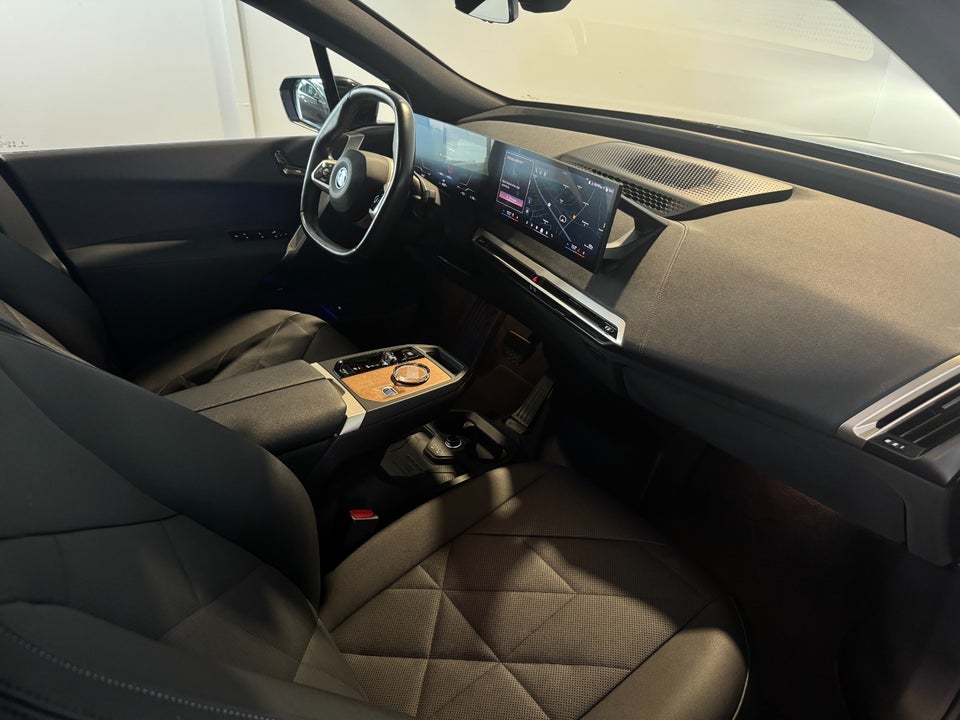 BMW iX xDrive40 Sport 5d