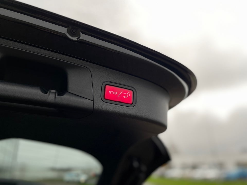 Mercedes EQA350 AMG Line 4Matic 5d