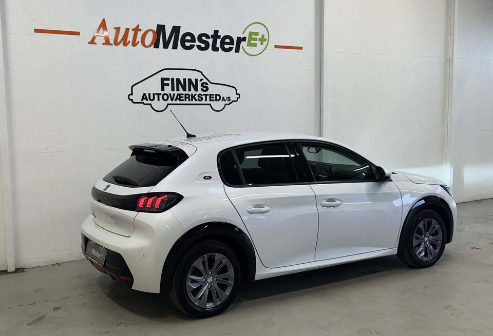 Peugeot e-208 50 Allure Limited 5d