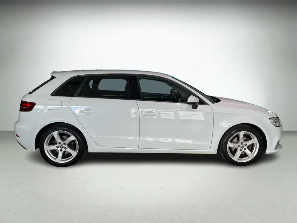 Audi A3 1,5 TFSi 150 Sport Sportback S-tr. 5d