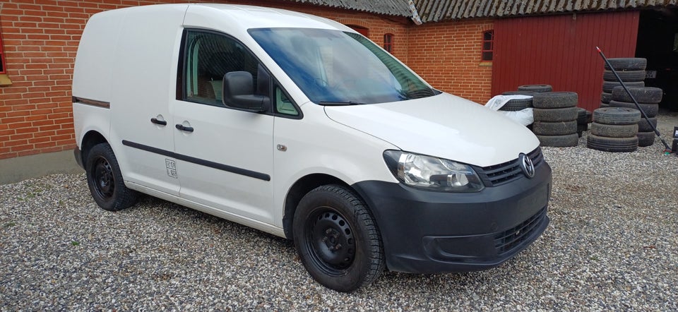 VW Caddy 1,6 TDi 75 BMT Van 5d