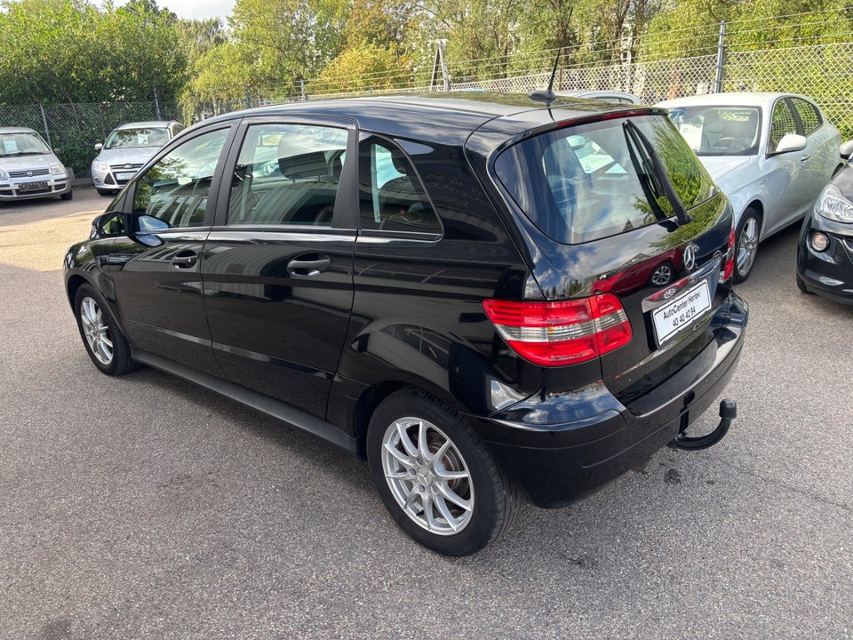 Mercedes B180 2,0 CDi 5d