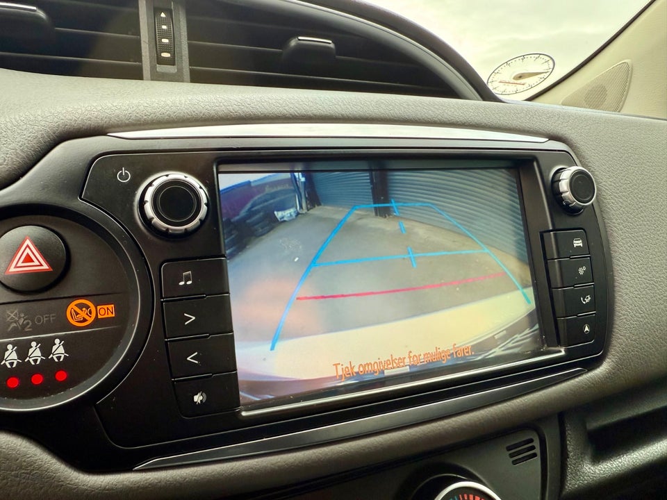 Toyota Yaris 1,0 VVT-i T1 Style 5d