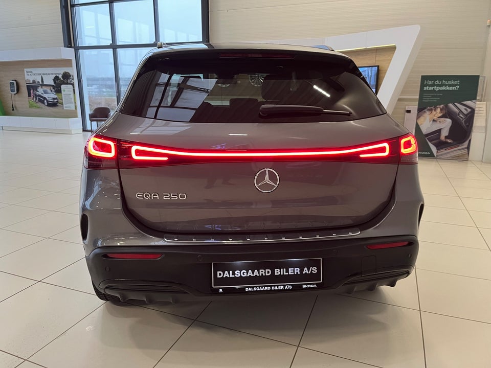 Mercedes EQA250 AMG Line 5d