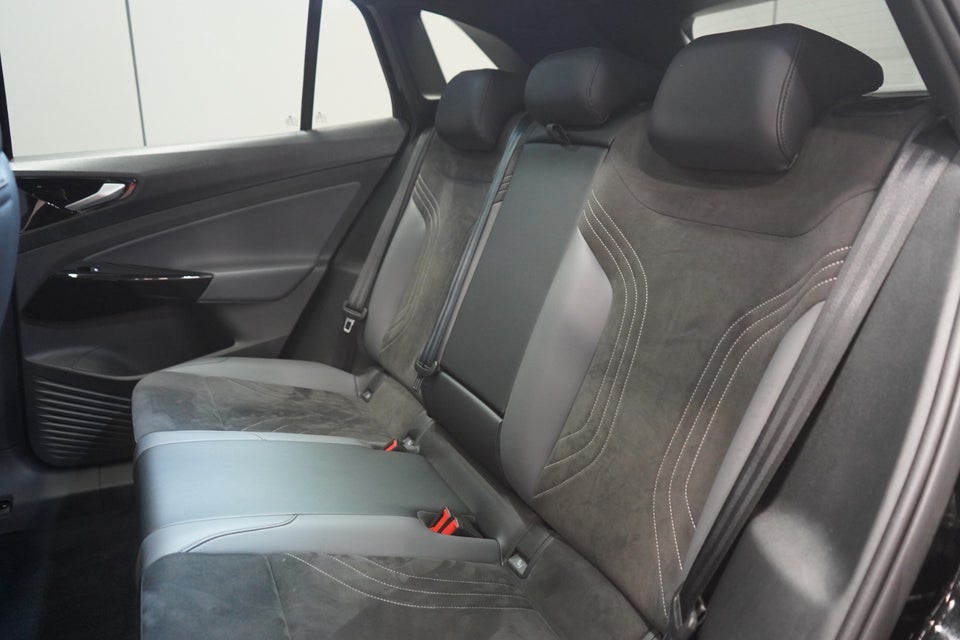 VW ID.4 77 Pro Performance 5d