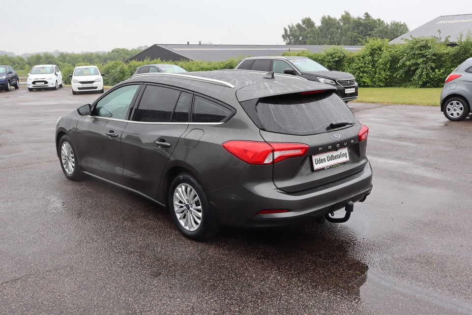 Ford Focus 1,5 EcoBlue ST-Line Business stc. 5d