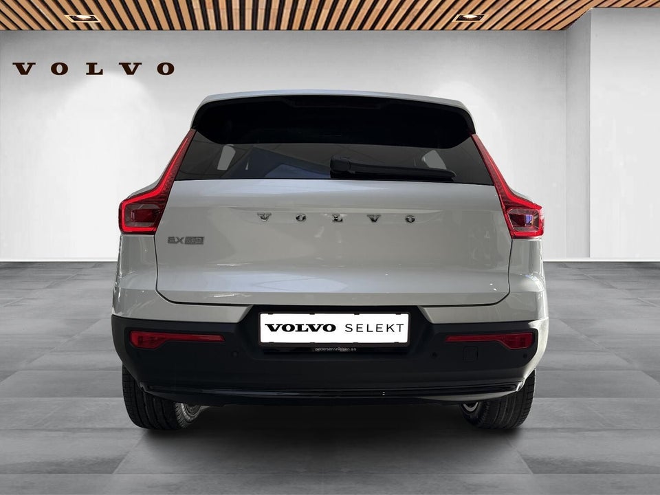 Volvo EX40 Extended Range Plus 5d