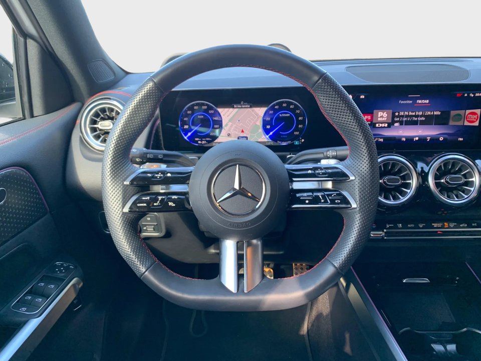 Mercedes EQB250+ AMG Advance 5d