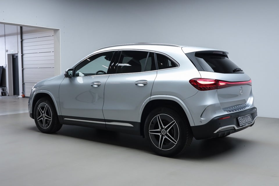 Mercedes EQA350 AMG Line Premium 4Matic 5d
