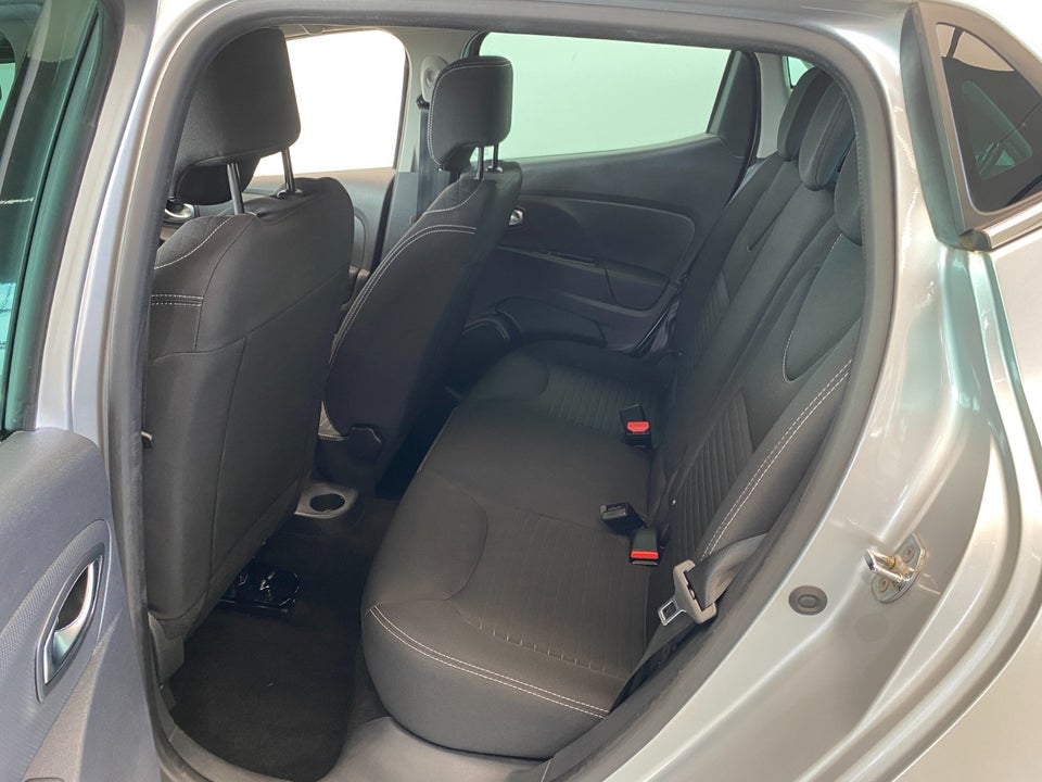 Renault Clio IV 1,5 dCi 90 Limited 5d