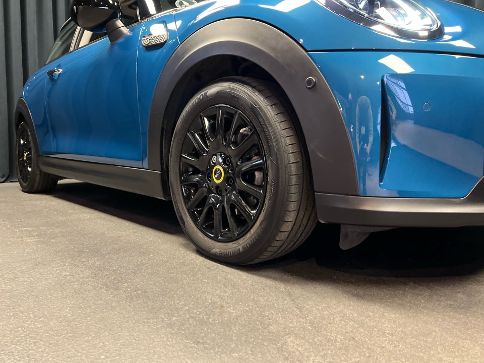 MINI Cooper SE Edition Premium Plus 3d