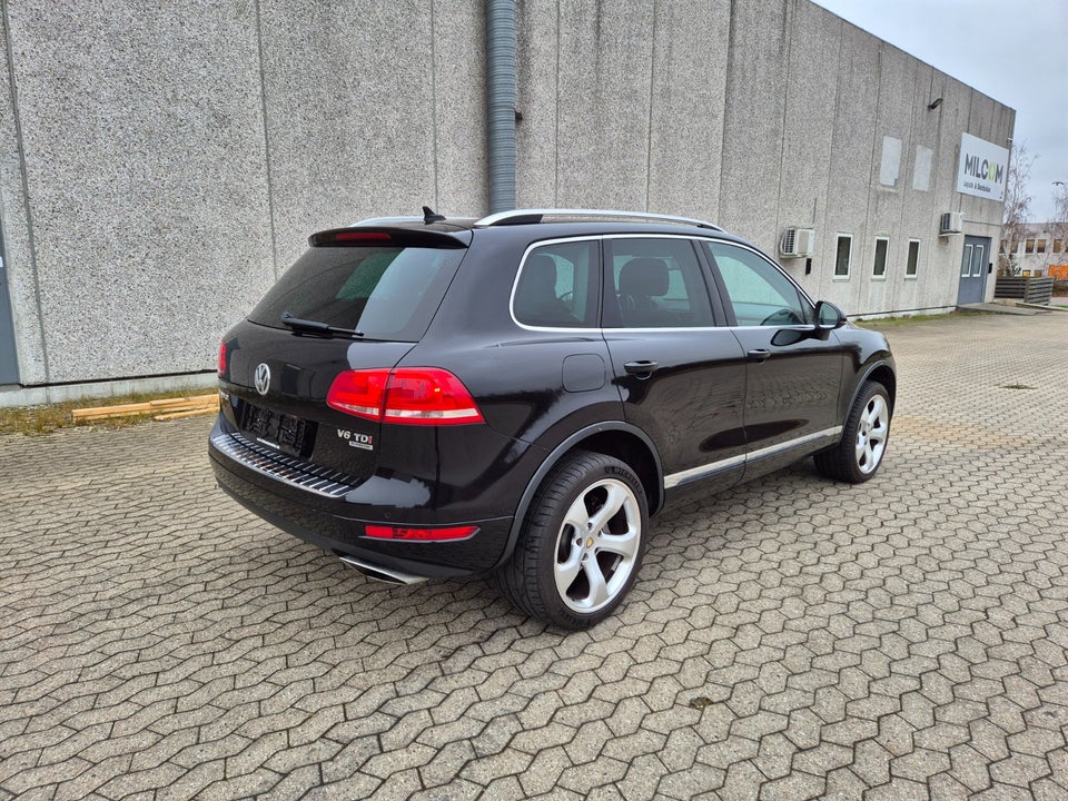 VW Touareg 3,0 V6 TDi Tiptr. 4Motion BMT 5d