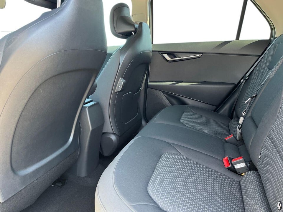 Kia Niro 64 EV Access 5d