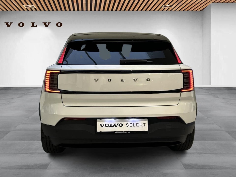 Volvo EX30 Extended Range Ultra 5d