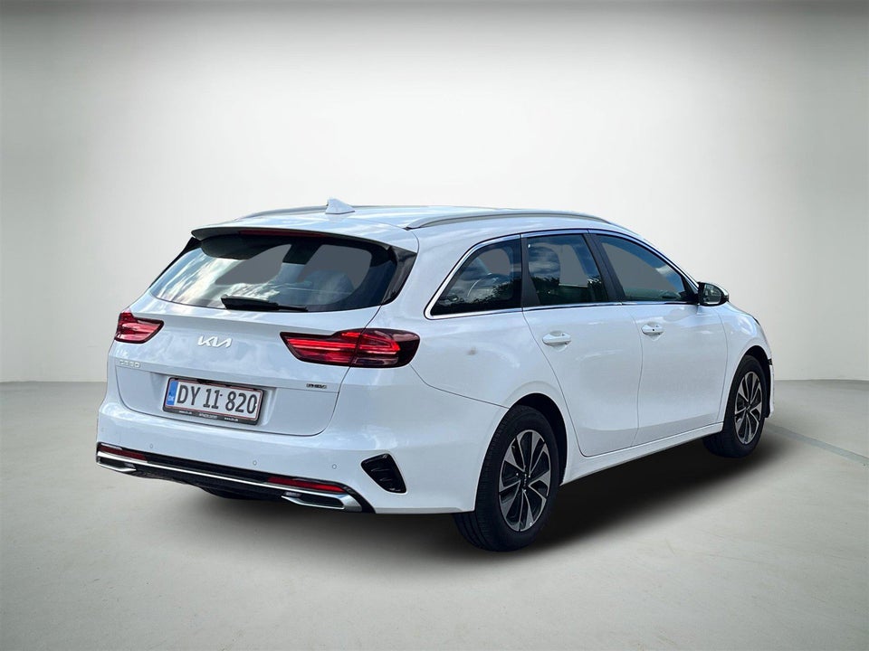 Kia Ceed 1,6 PHEV Prestige SW DCT 5d