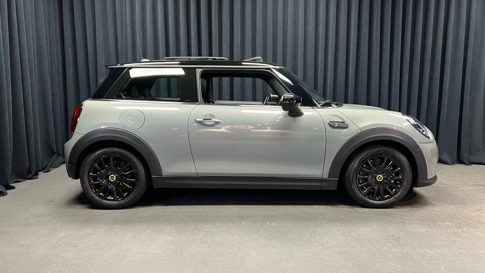 MINI Cooper SE Edition Premium Plus 3d