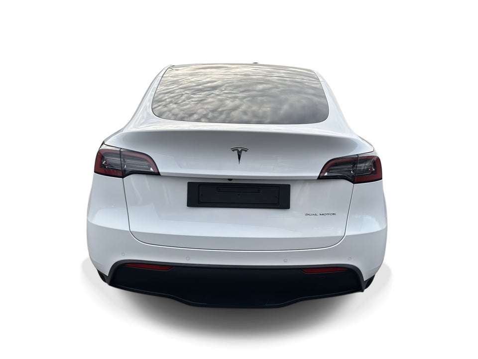 Tesla Model Y Long Range AWD 5d