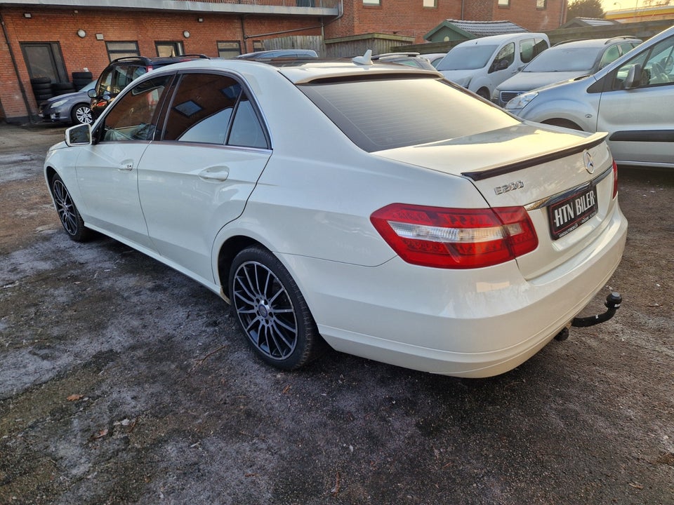 Mercedes E200 2,2 CDi aut. BE 4d
