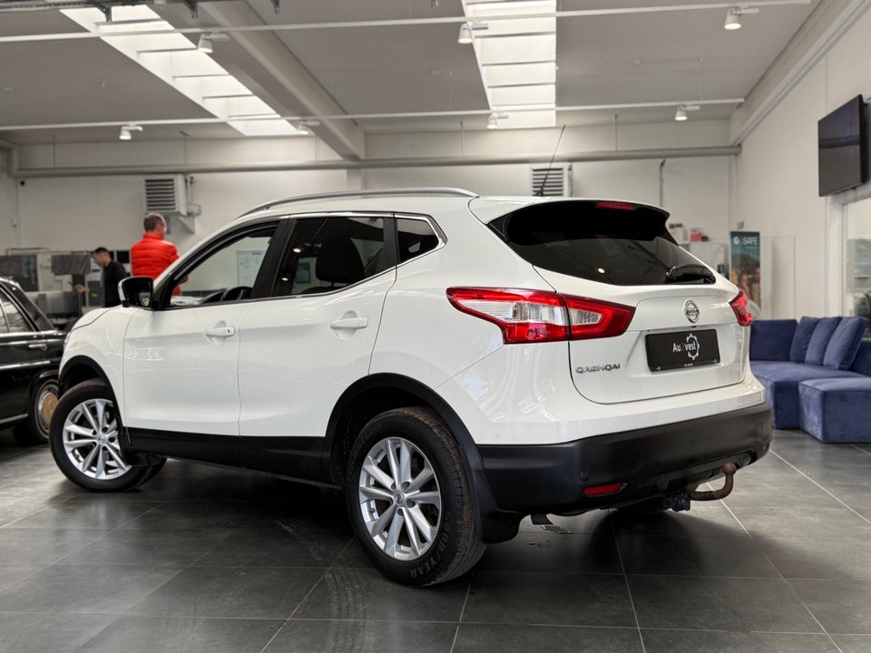 Nissan Qashqai 1,2 Dig-T 115 Tekna 5d