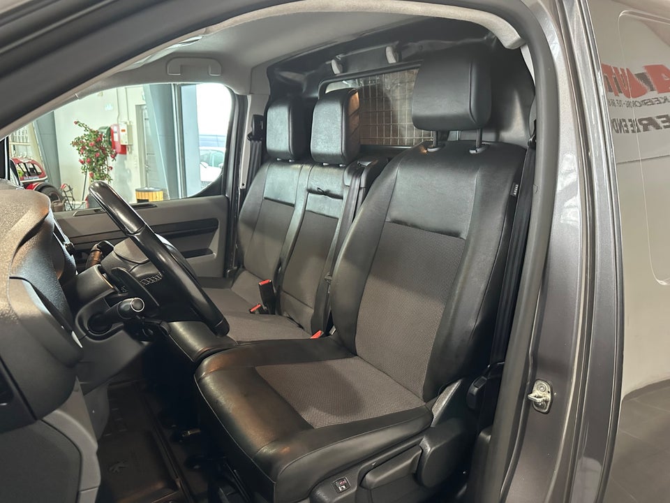 Peugeot Expert 2,0 BlueHDi 180 L3 Ultimate EAT6 Van