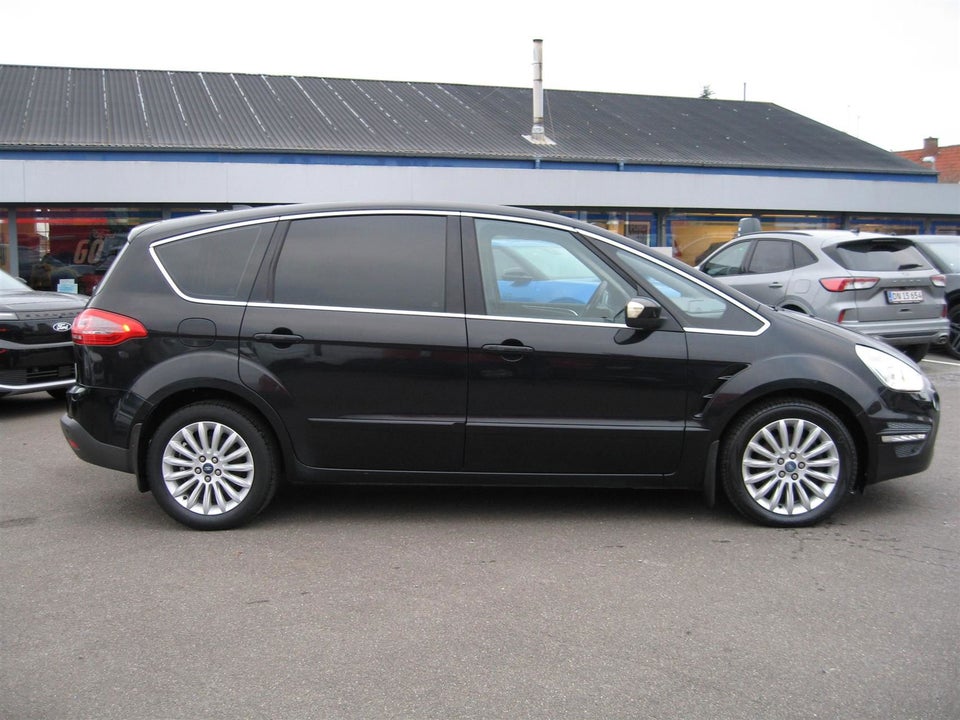 Ford S-MAX 2,0 TDCi 140 Titanium aut. 5d