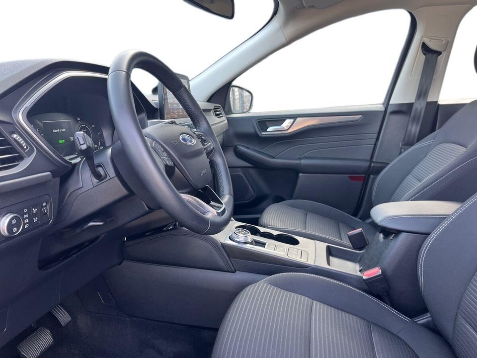 Ford Kuga 2,5 PHEV Titanium X CVT 5d