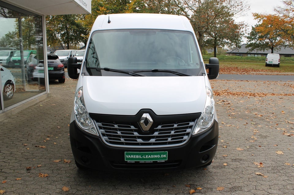 Renault Master III T33 2,3 dCi 130 L2H2 Kassevogn