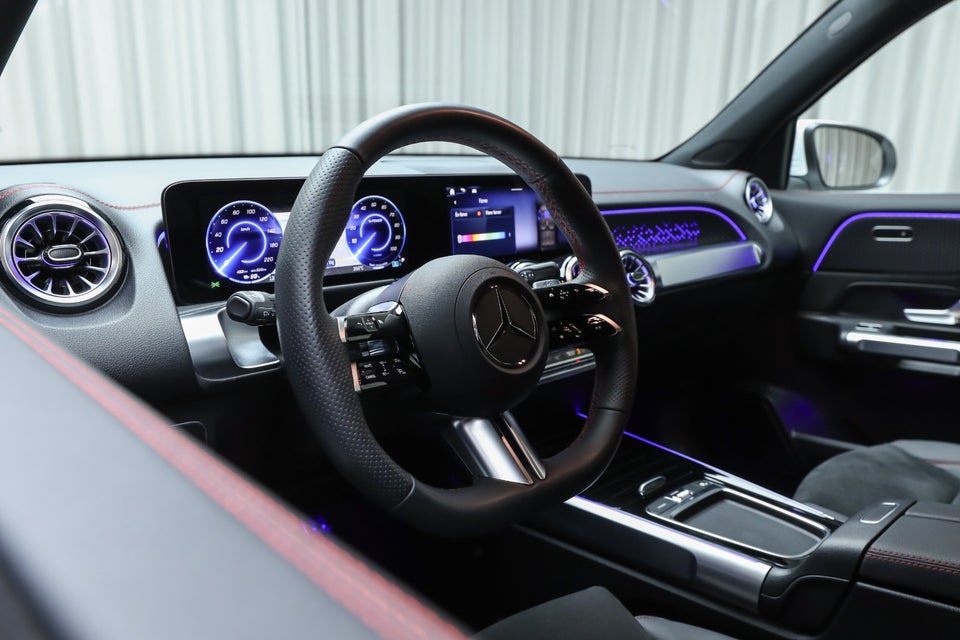 Mercedes EQB250+ AMG Advance 5d