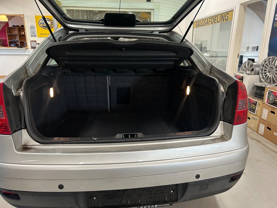 Citroën C5 2,0i 16V Elegance aut. 5d