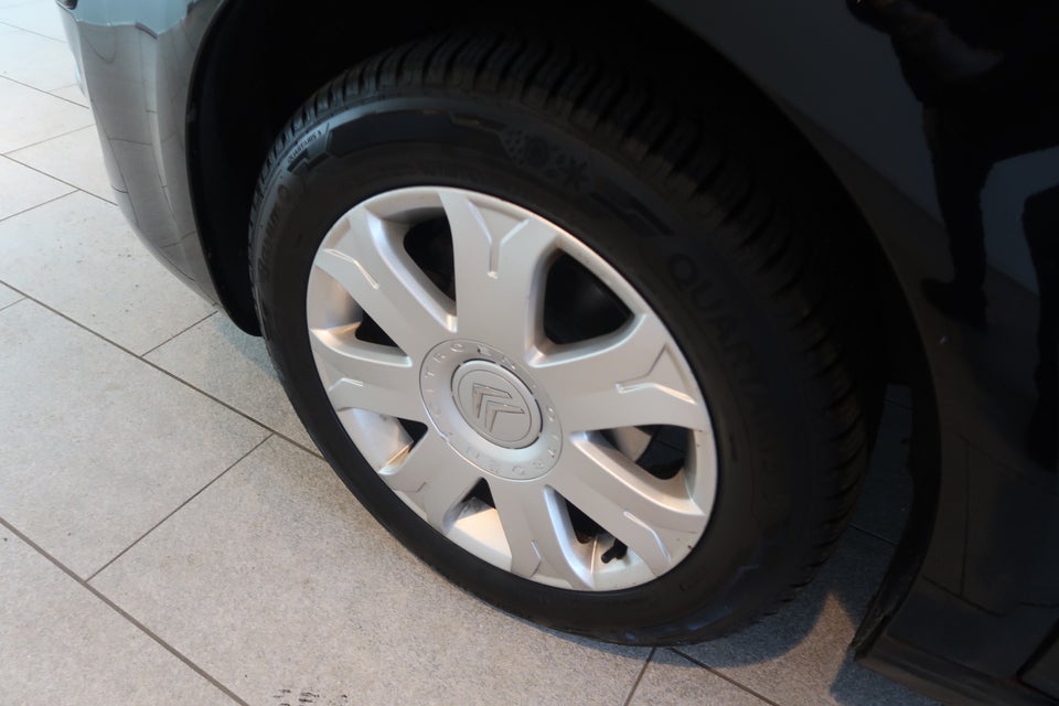 Citroën C4 1,6 HDi 110 VTR+ E6G 5d