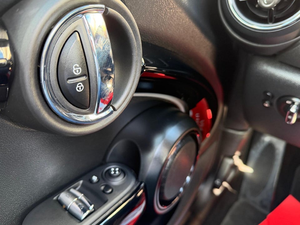 MINI Cooper SE Edition Premium 3d