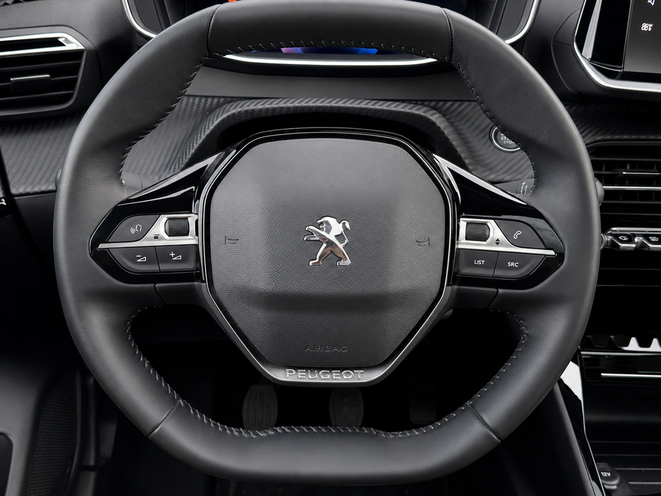 Peugeot 208 1,2 PureTech 100 Allure Sky 5d