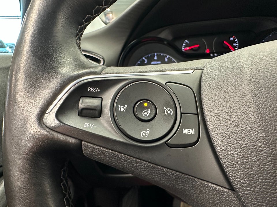 Opel Crossland X 1,2 T 110 Enjoy aut. 5d