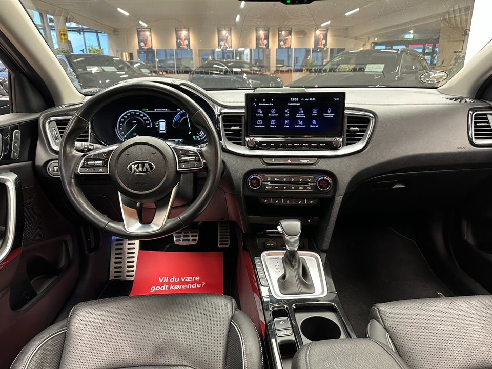 Kia Ceed 1,6 PHEV Upgrade SW DCT 5d