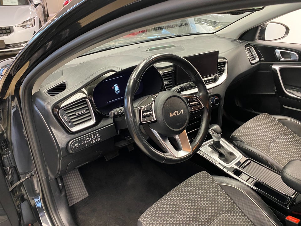 Kia XCeed 1,6 PHEV Upgrade DCT 5d