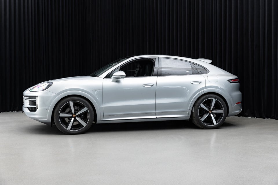 Porsche Cayenne 3,0 E-Hybrid Coupé Tiptr. 5d