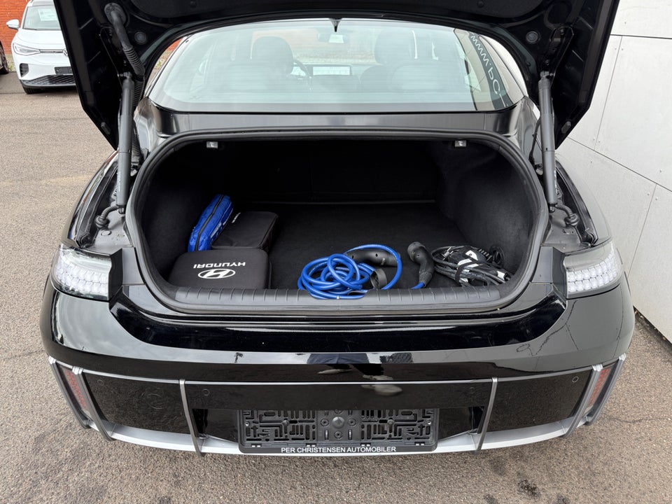 Hyundai Ioniq 6 53 Essential 4d