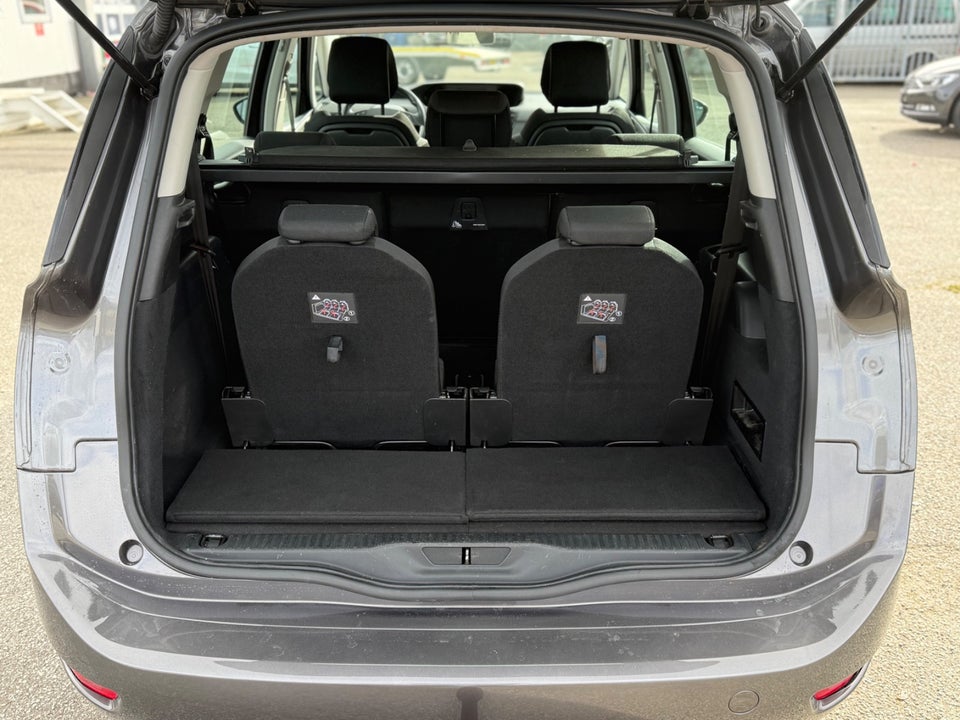 Citroën Grand C4 Picasso 1,2 PureTech 130 Attraction 7prs 5d