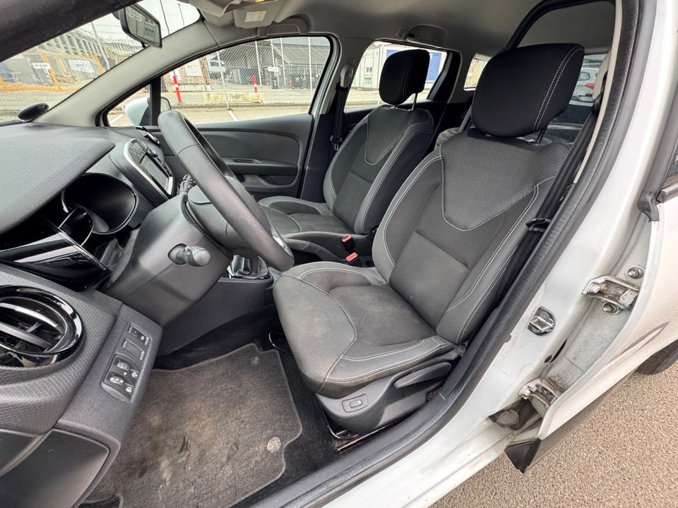 Renault Clio IV 1,5 dCi 90 Limited Sport Tourer Van 5d