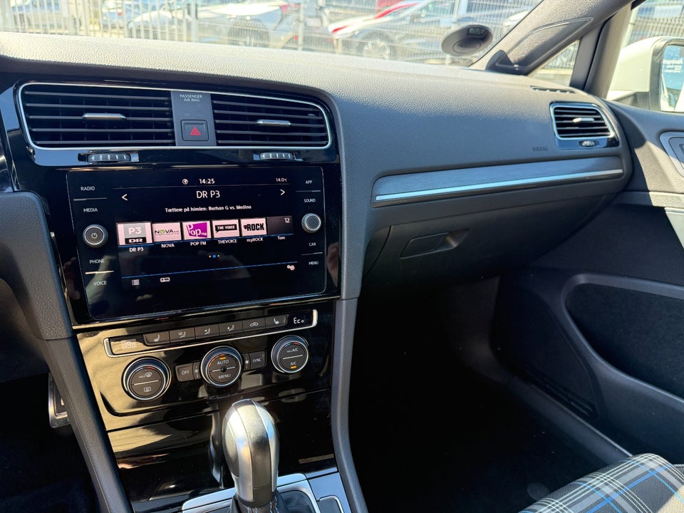 VW Golf VII 1,4 GTE DSG 5d