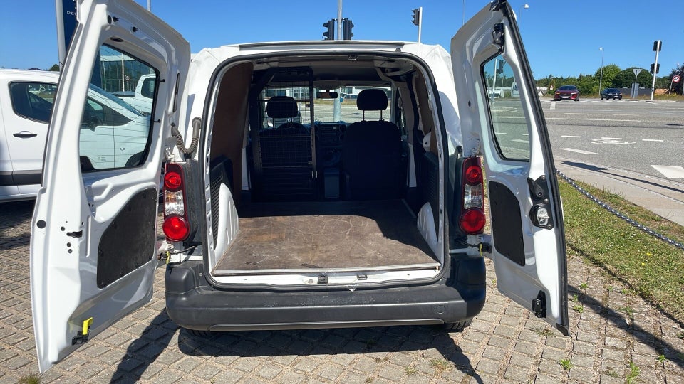 Peugeot Partner 1,6 BlueHDi 75 L1 Van 5d