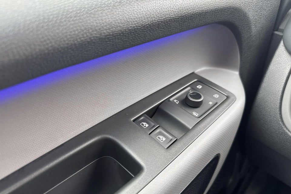 VW ID.Buzz 77 Life SWB 5d