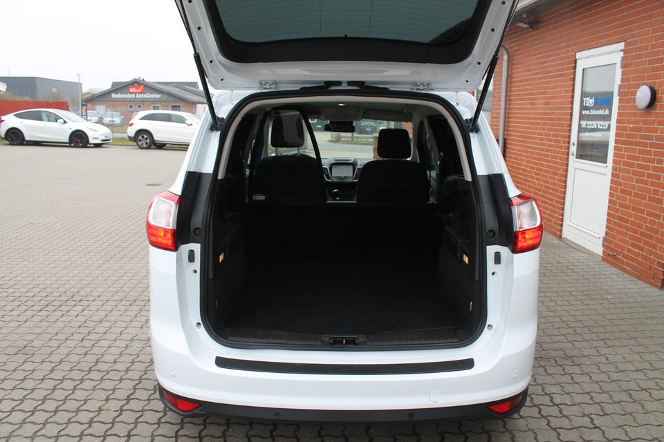 Ford Grand C-MAX 1,5 TDCi 120 Business Van 5d