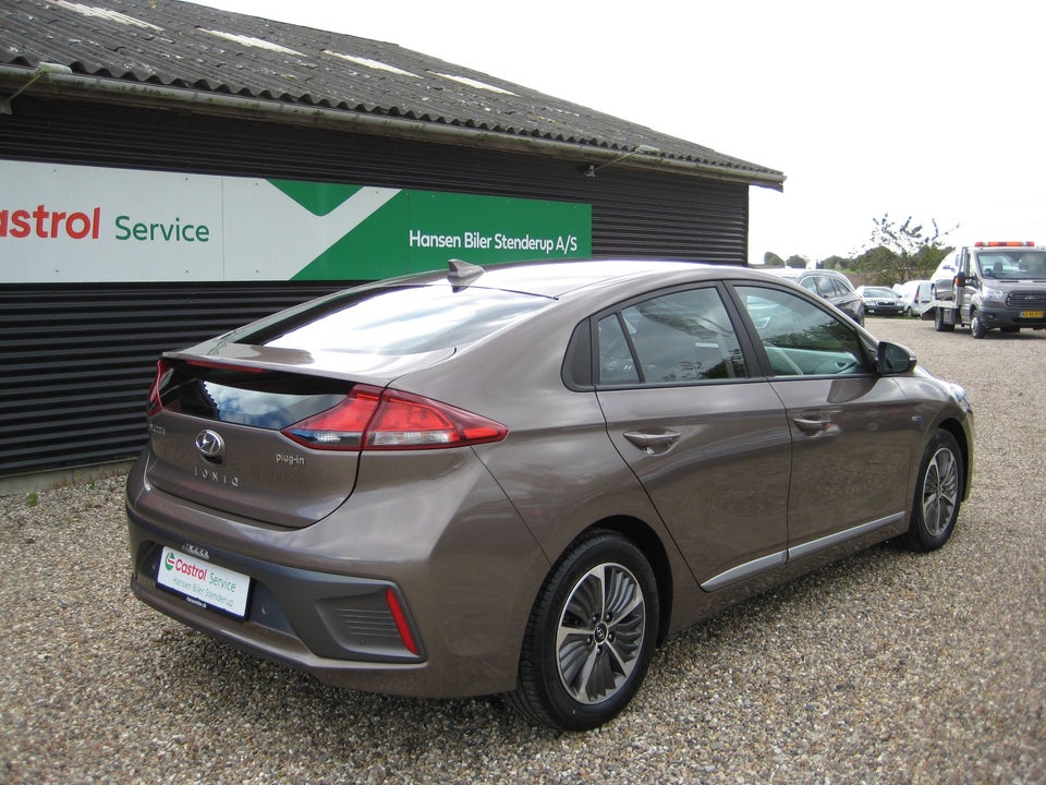 Hyundai Ioniq 1,6 PHEV Trend DCT 5d