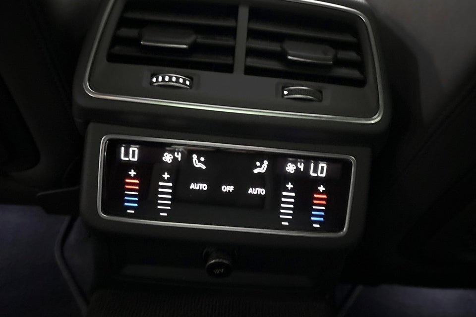 Audi A6 55 TFSi e Sport Avant quattro S-tr. 5d