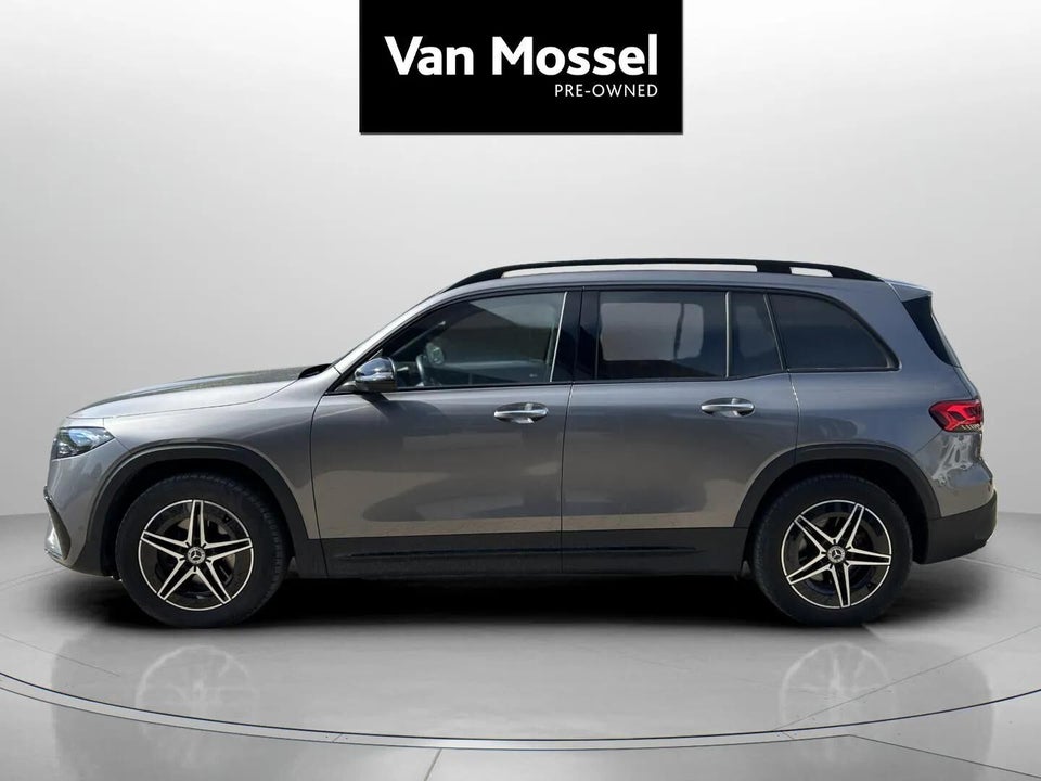 Mercedes EQB300 AMG Line 4Matic 5d