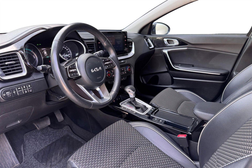 Kia XCeed 1,6 PHEV Upgrade DCT 5d
