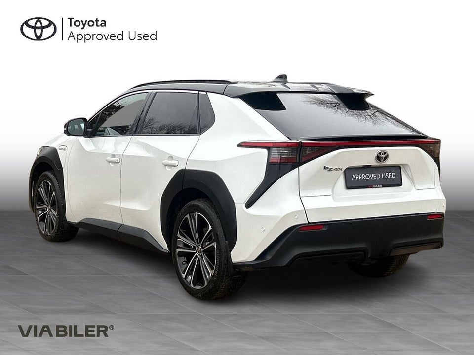 Toyota bZ4X Executive Premium 5d