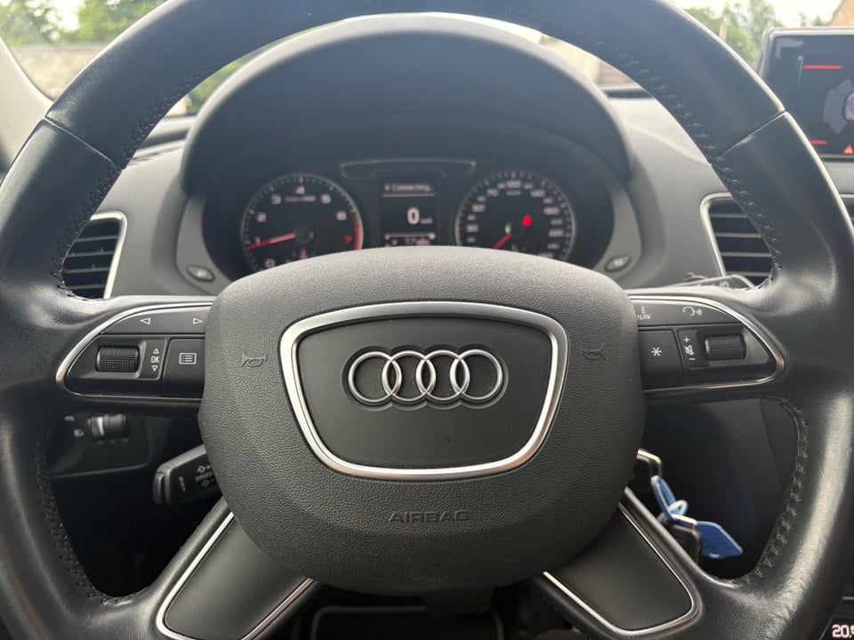 Audi Q3 1,4 TFSi 150 Sport S-tr. 5d