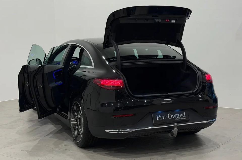 Mercedes EQE300 Avantgarde 4d